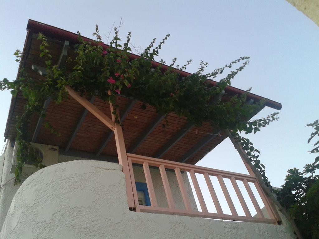 Βig Βlue Apartments Makriyialós Bilik gambar